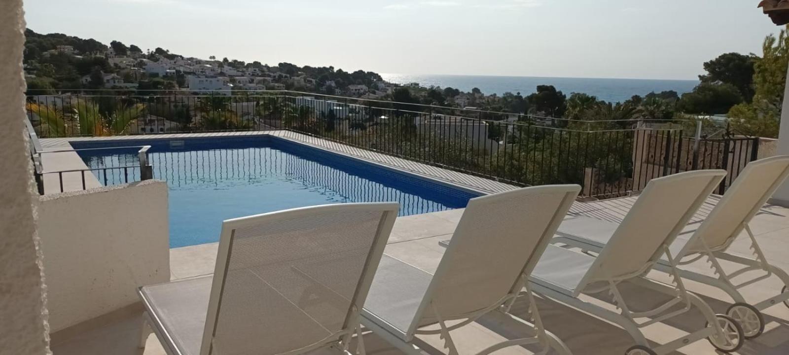 Meerblick Villa Mit Terrasse, Pool Und Kostenlosen Wlan Neu Renoviert Benissa Exterior foto